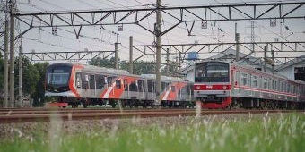 KAI Commuter Prediksi Lonjakan Penumpang dan Perjalanan saat Nataru 2025/2026
