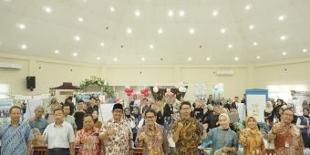 Di Kegiatan Gelar Karya, Rektor Unirow Tuban Minta Mahasiswa PPG Terapkan Nilai Kepimpinan saat PPL