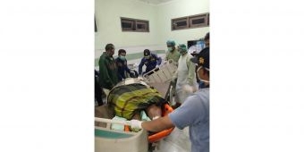 Damkar Gresik Evakuasi Jenazah 400 Kg dari RSUD Ibnu Sina