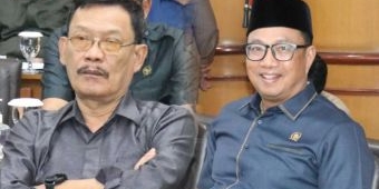 Golkar dan PDIP Gresik Lakukan Pergantian Pimpinan Komisi DPRD