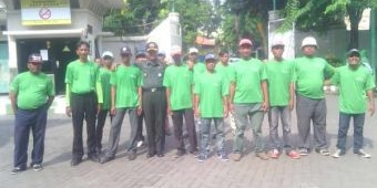 Koramil Semampir Surabaya Giat Komsos dengan Abang Becak