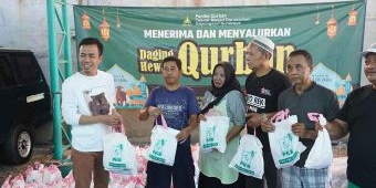 Anggota Fraksi PKB se-Jatim Kurban Seribu Sapi dan Kambing