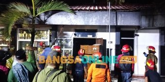Ruang Kepsek dan TU MTsN 1 Kota Kediri Terbakar, Gus Qowim Pastikan KBM Tidak Terganggu
