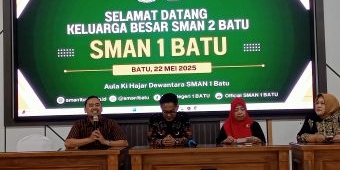 Unik dan Meriah, Perpindahan Kepala SMAN 2 Batu ke SMAN 1 Diantar Pakai 'Tayo'