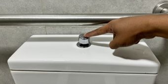 Bukan Dipencet! Begini Cara Gunakan Toilet di Bandara Madinah, Jemaah Haji-Umrah Harus Tahu