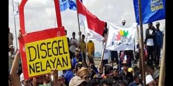 Ribuan Nelayan Segel Pulau G Teluk Jakarta