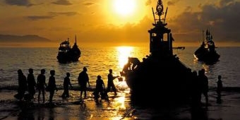 Roadshow DPMPTSP di Jember Cetak Rekor, 1.443 Nelayan Urus Perizinan