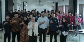 Seminar Geopolitik Unusida, Ekonom Ungkap Pengaruh Situasi Global dan Daya Beli Masyarakat
