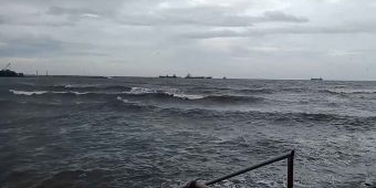 BMKG Peringatkan Gelombang Tinggi di Perairan Jawa Timur Mulai 22 Januari 2026