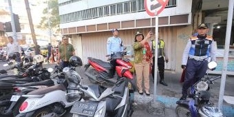 Pengamat Sarankan Pemkot Surabaya Naikkan Tarif Parkir TJU dan Bangun Area Parkir Khusus