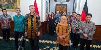 Gubernur Khofifah Bahas Proyek SRRL dengan Dubes Jerman, Groundbreaking Ditargetkan 2027