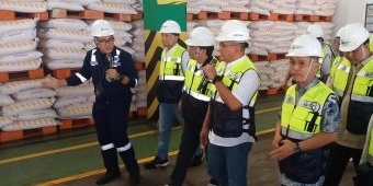 Harga Pupuk Turun 20 Persen, Dirut Pupuk Indonesia Pastikan Stok Aman Songsong Musim Tanam