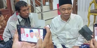 Kiai Asep Minta Media Kawal dan Awasi Kinerja Pemkab Mojokerto agar Bersih dan Amanah