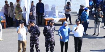 Bupati Gresik Apresiasi Gubernur Jatim yang Kirimkan Bantuan ke Bawean untuk Tekan Lonjakan Harga