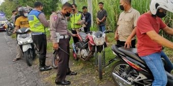 Ngabuburit! Belasan Sepeda Motor di Lumajang Terjaring Balap Liar