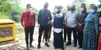 Bupati Ikfina Tilik Pembangunan Jembatan di Desa Sumberwono dan Kedunguneng
