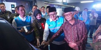Resmikan SPKLU, Uniska Dukung Transisi Energi Bersih