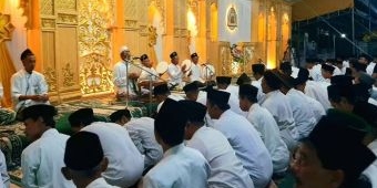 Desa Yosowilangun Gresik Gelar Haul ke-60 Diisi dengan Zikir dan Ziarah Makam Leluhur