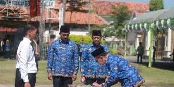 Bupati Pamekasan Lantik 4.161 P3K Paruh Waktu, Harap Kerja Keras dalam Pengabdian