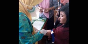 Satpol PP Amankan Delapan PSK yang Biasa Mangkal di Grati dan Nguling, Satu Mengidap HIV/AIDS