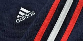 ​Tiga Strip Adidas Bukan Merk Dagang!