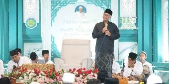 gus-qowim-hadiri-haul-kh-sahlan-aidy-siroj-dan-maulid-nabi-muhammad-saw