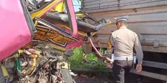 Dua Truk Terlibat Kecelakaan di Ruas Tol Ngawi-Solo, Sopir dan Penumpang Meninggal Dunia