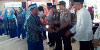 Nganjuk Berangkatkan 430 CJH, Jamaah Tertua 92 Tahun