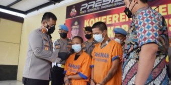 Duo Pelaku Curanmor Berhasil Diringkus Satreskrim Polresta Sidoarjo di Asem Rowo Surabaya