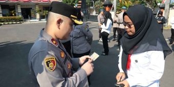 Kapolres Kediri Kota Pimpin Gaktiplin Polwan