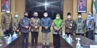 Bupati Gus Yani dan Rektor Unusa Teken Kerja Sama Optimalkan Tri Dharma Perguruan Tinggi