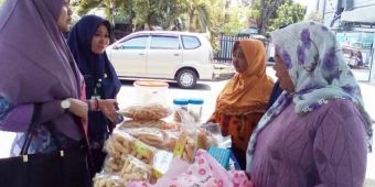 Tingkatkan Pemasaran UKM, Diskanlut Jatim Gelar Bazar Produk Olahan Ikan