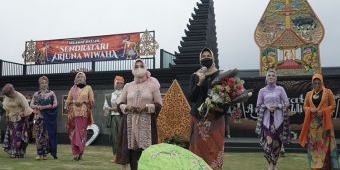 Peringati HUT ke-6, KCBI Malang Raya Pamerkan Berbagai Motif Batik