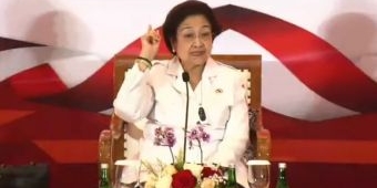 Heboh Lagi, Mega Heran, Kenapa Ibu-Ibu Senang Pengajian, Sampai Kapan