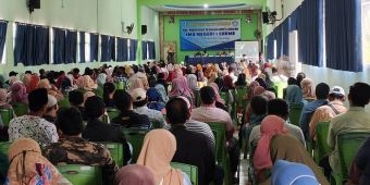 Bangun Bersama Prestasi Siswa, SMAN 1 Cerme Gelar Maulid Nabi dan Parenting