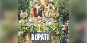 Pawai Budaya dan Pembangunan Berlangsung Meriah, Tapi Bupati Novi Kecewa Karena Rute Terlalu Pendek