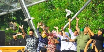 KPU Bojonegoro Bersama Empat Paslon Gelar Deklarasi Kampanye Damai