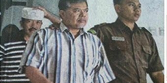 Korupsi Dana Alokasi Desa, Camat Kedungdung Junaidi Dituntut 2,6 Tahun Penjara