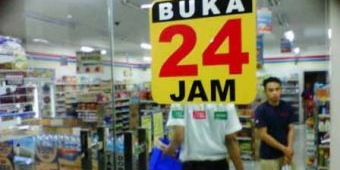 Dewan: Pemkot Harus Tertibkan Minimarket yang Buka 24 Jam