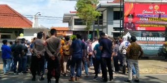 Kejari Sumenep Didemo Puluhan Orang, Berikut Tuntutan Aksinya