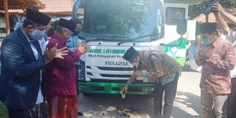 Dekatkan Pelayanan Publik ke Masyarakat, Bupati Gus Muhdlor Luncurkan Mobil Layanan Paspor