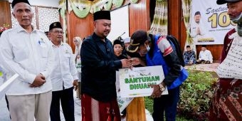 Bupati Gresik Salurkan Santunan dari Baznas untuk 1.000 Anak Yatim