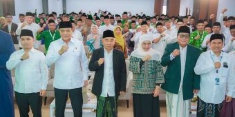 resmikan-kantor-jksn-gubernur-khofifah-dorong-ulama-jadi-penyejuk-bangsa