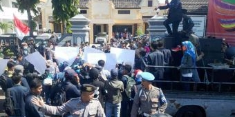 Demo, BEM Unars Tuntut Rektor, PR III dan Biro Kemahasiswaan Dicopot