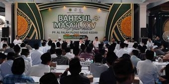 bahtsul-masail-kubro-ke-25-di-ponpes-al-falah-ploso-kediri-peran-pesantren-jawab-isu-kebangsaan