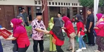 Direktur Perusahaan Rokok RMS Gelar Halal Bihalal Bersama Warga