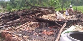 Angin Puting Beliung Robohkan Rumah Warga Panyirangan Sampang