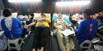Peduli Sesama, Warga Perumahan Taman Permata Indah Pasuruan Ikuti Donor Darah saat Ramadhan