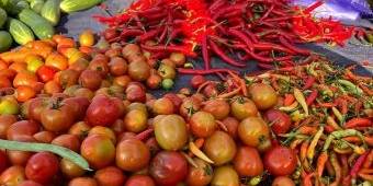 Harga Sembako Jatim Sabtu 17 Mei 2025: Cabai Rawit Merah Rp26.708/kg, Tomat Rp12.681/kg