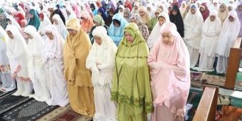 Gubernur Khofifah Ajak Masyarakat Jadikan Gerhana Momen Edukasi dan Literasi Ilmu Astronomi